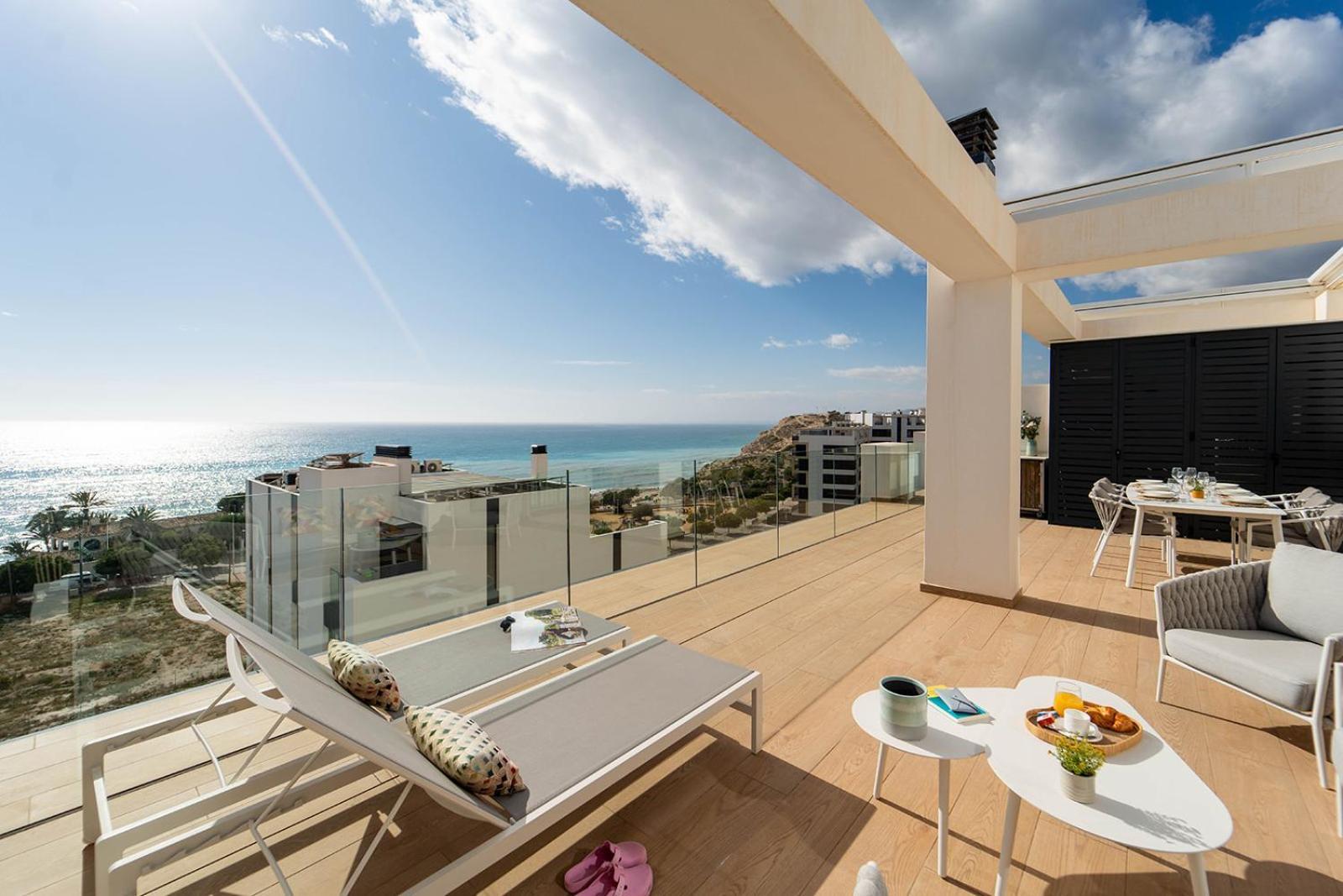 Hotel Horizonte Line